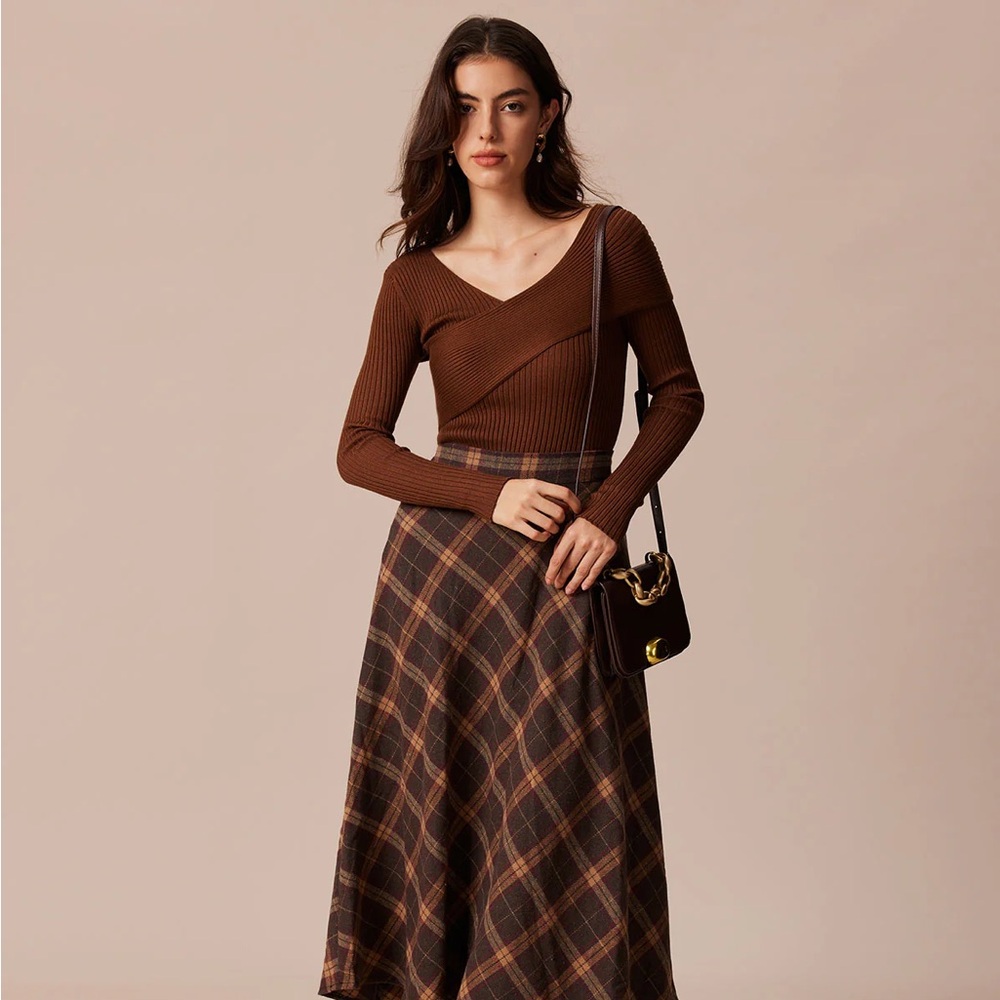 RIHOAS Coffee Ribbed Knit Slim Tee One size